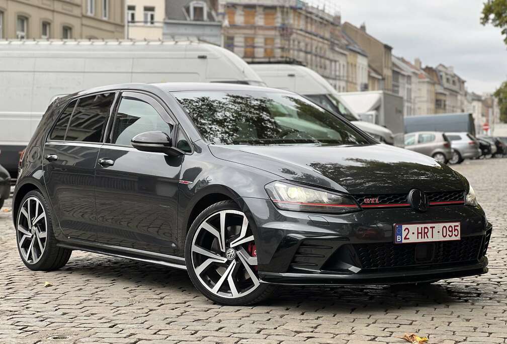 Volkswagen Golf 7 Clup Sport