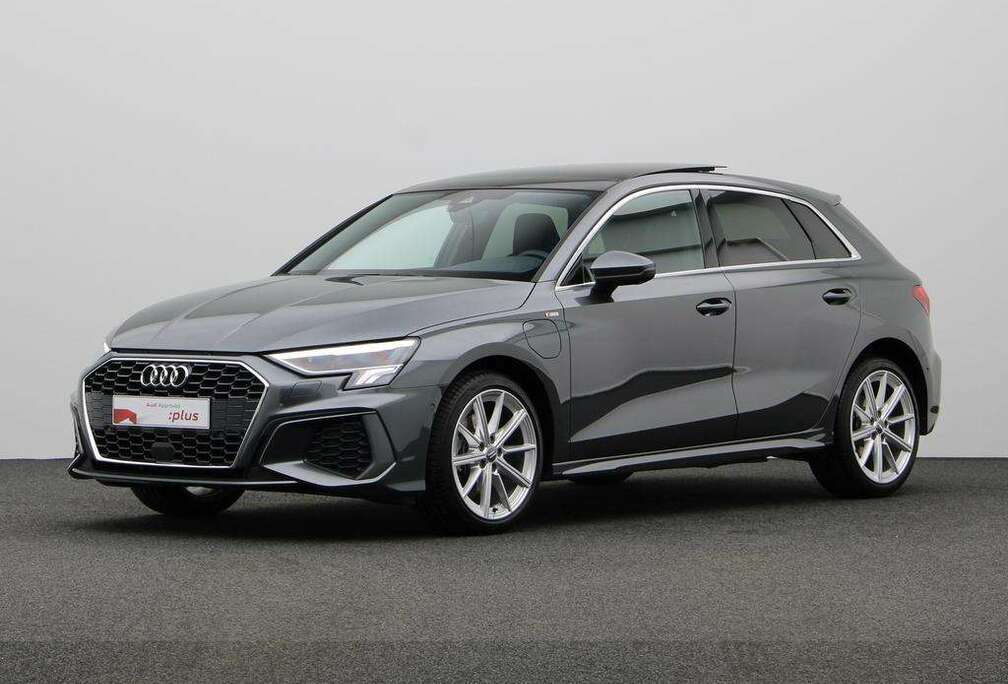 Audi Sportback S-LINE 40 TFSIe 204 PK S-TRONIC PLUG-IN