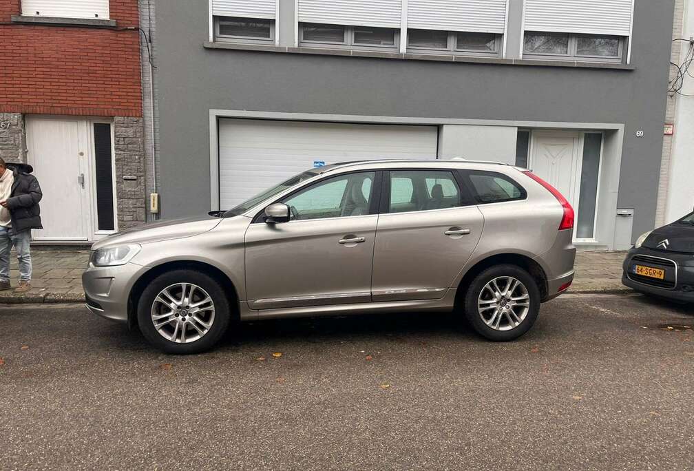 Volvo D4 AWD Geartronic Momentum