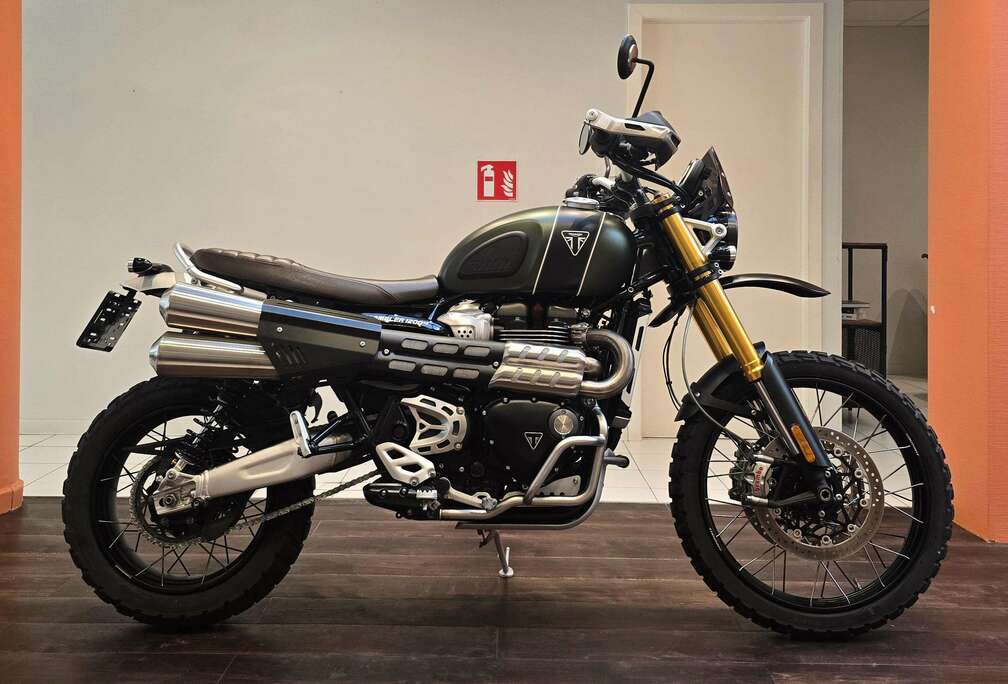Triumph 1200 XE