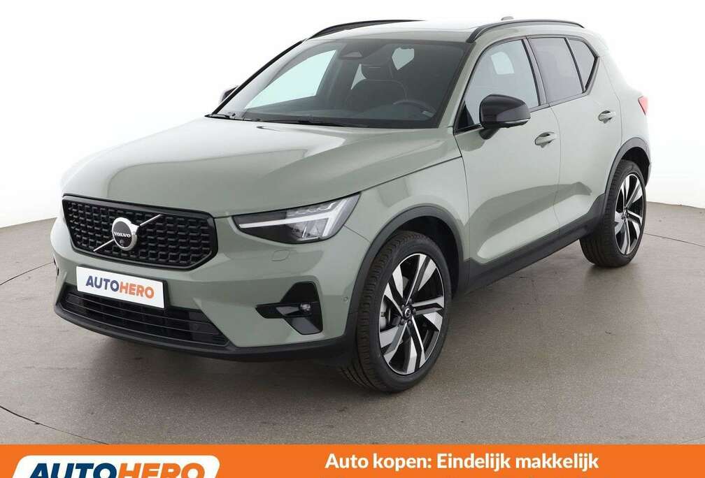 Volvo 2.0 B3 Mild-Hybrid Ultra Black Edition 2WD