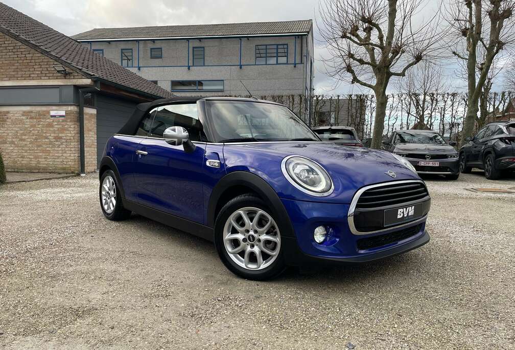 MINI 1.5 *Nieuwstaat slechts 4000km*