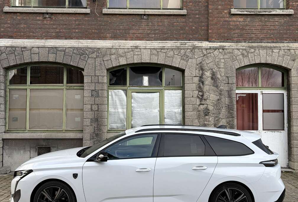 Peugeot Peugeot 308 SW GT Hybrid 136 e-DSC6  Full Option