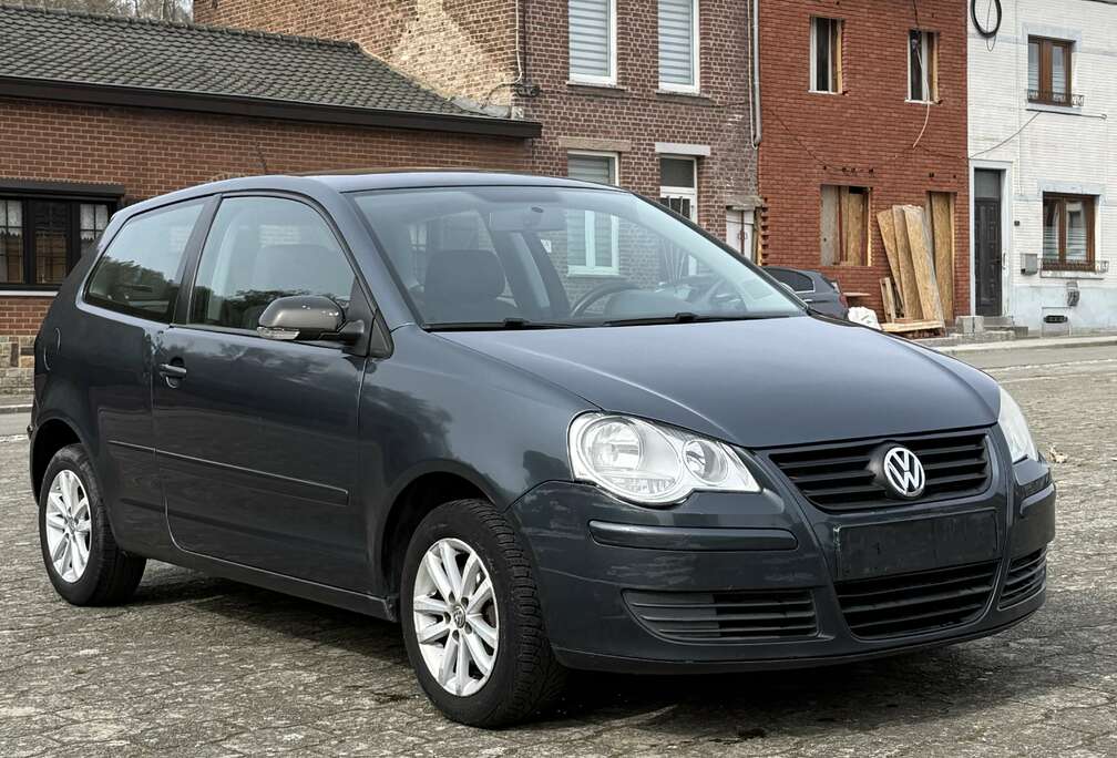 Volkswagen Polo - 9n3 - 2006 - Essence - 206000 Km