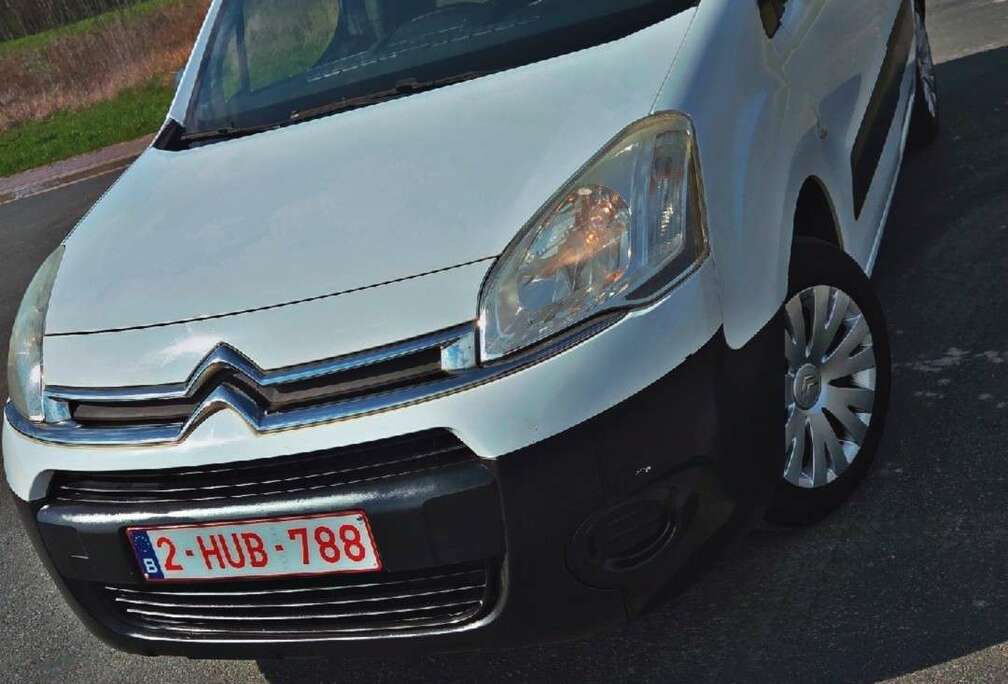 Citroen 1.6 HDi3 places126.000km