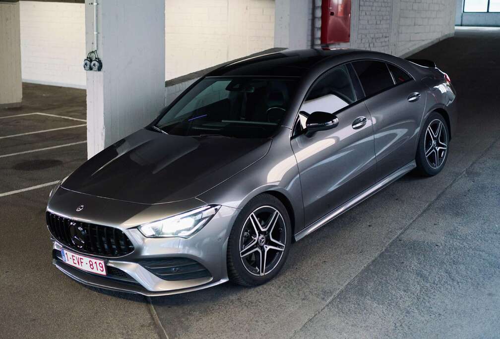 Mercedes-Benz CLA 180 Business Solution Essential