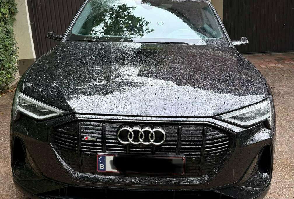 Audi E-Tron 95 kWh 55 Quattro S line