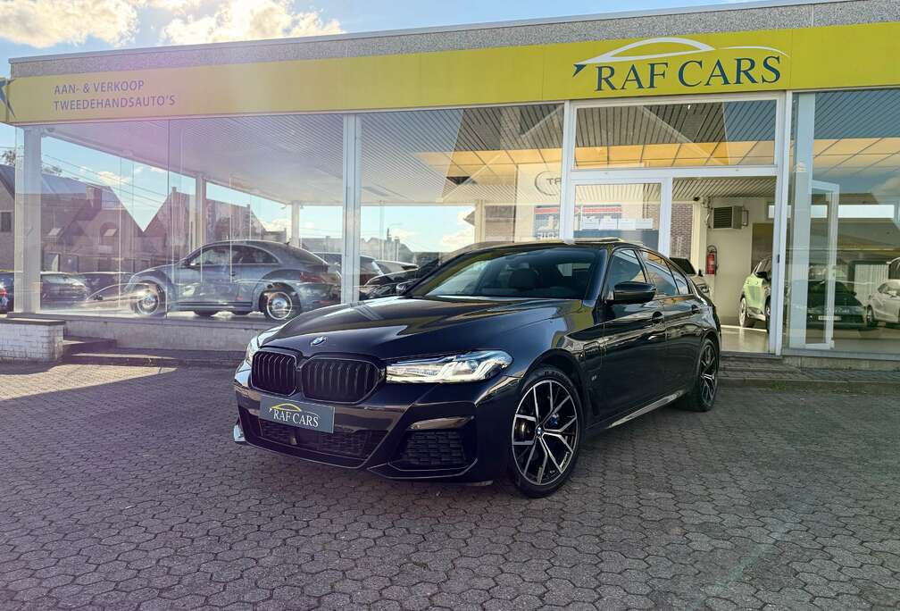 BMW 530eAS PHEV M SPORT FULL OPTION - LASER - OPEN DAK - BTW WAGEN - GARANTIE - CARPASS - TOPSTAAT -
