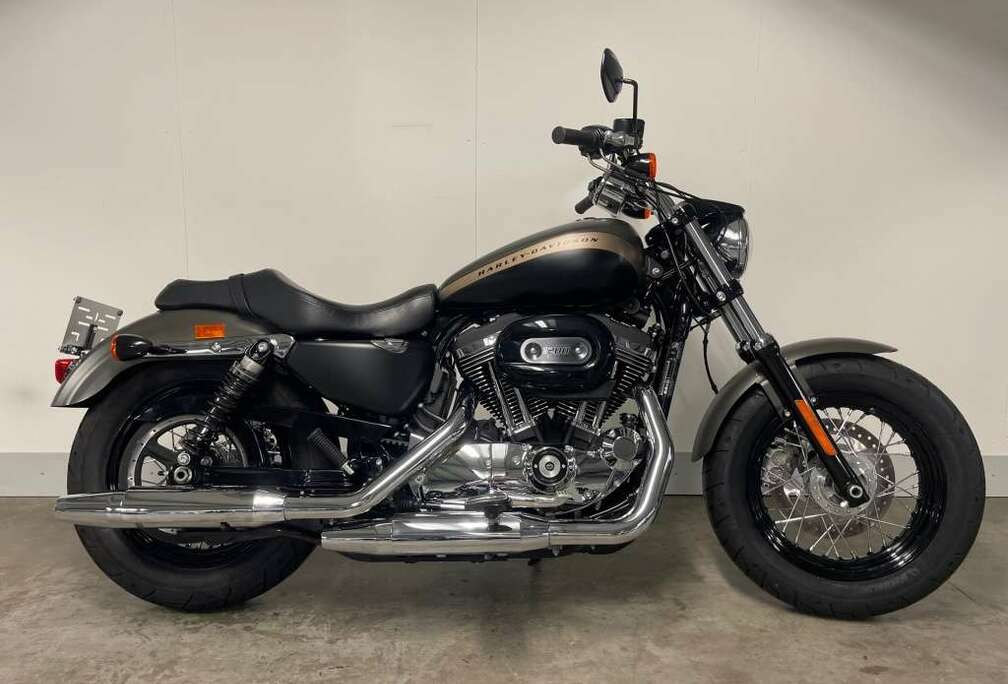 XL1200C CUSTOM