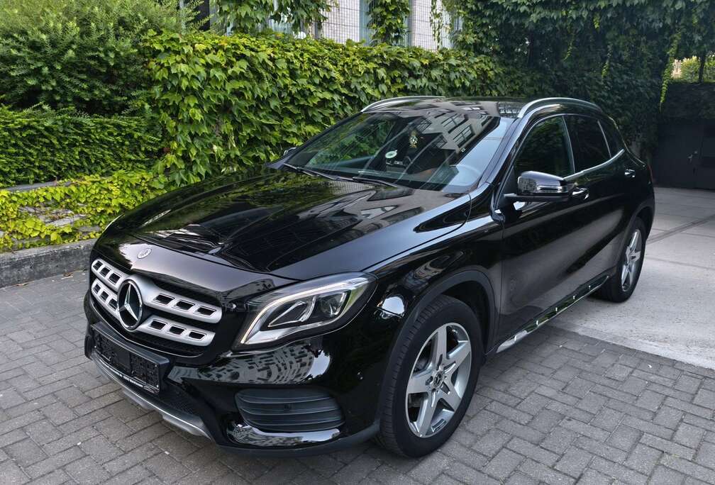 Mercedes-Benz d 7-G DCT Starlight Edition
