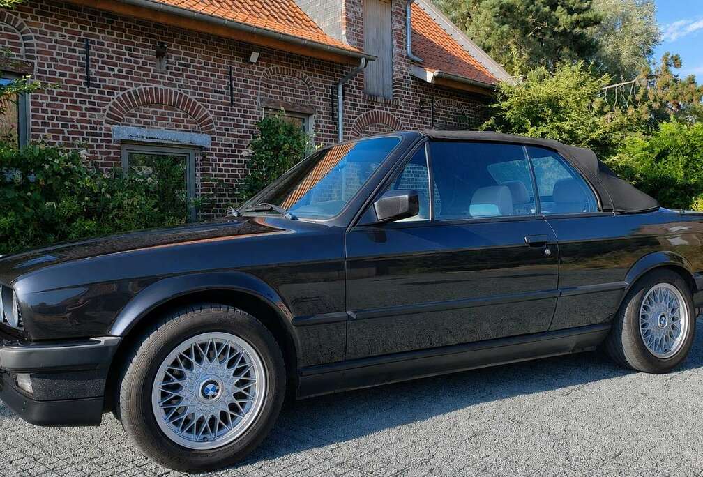 BMW 325i