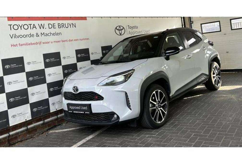 Toyota GR Sport Bi-tone