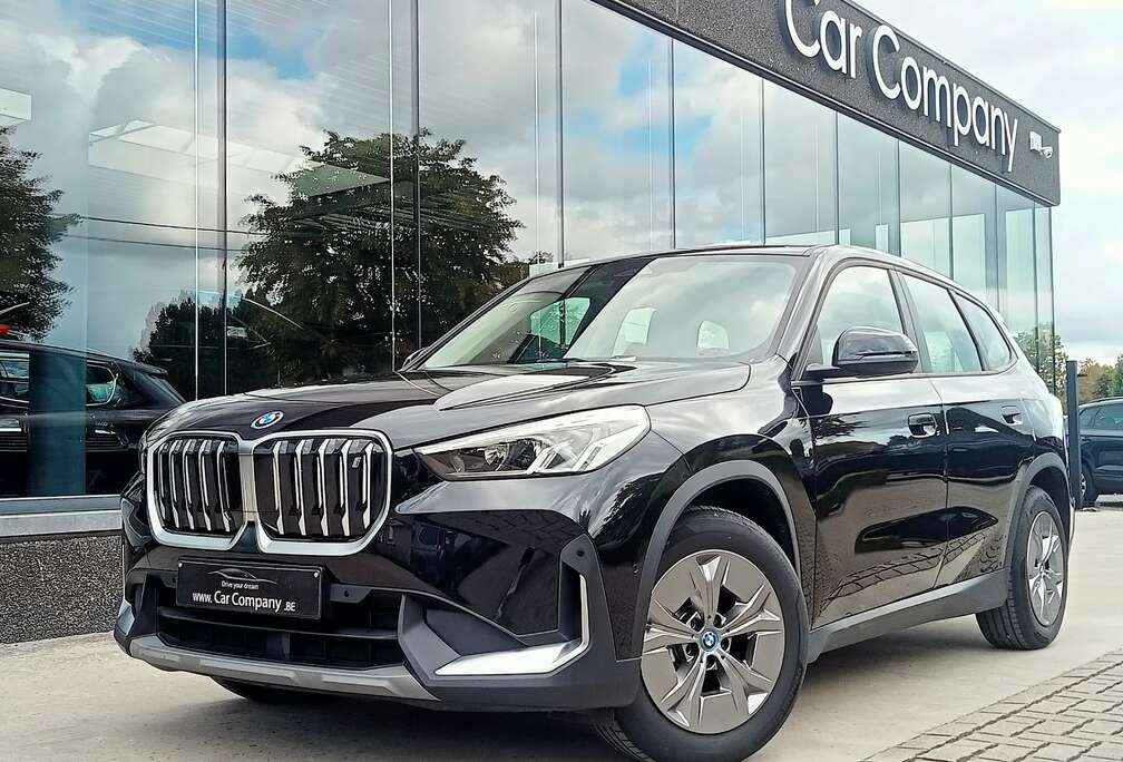 BMW iX1 66.50KWh XDrive30**GPS*DAB*CAMERA*TREKHAAK