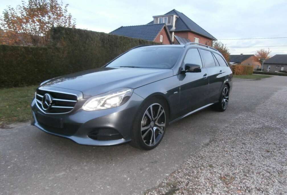 Mercedes-Benz E 220 T BlueTEC 9G-TRONIC Edition E