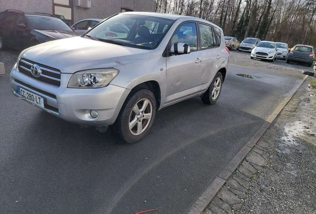 Toyota RAV4 2.0i VVT-i 16v VIP