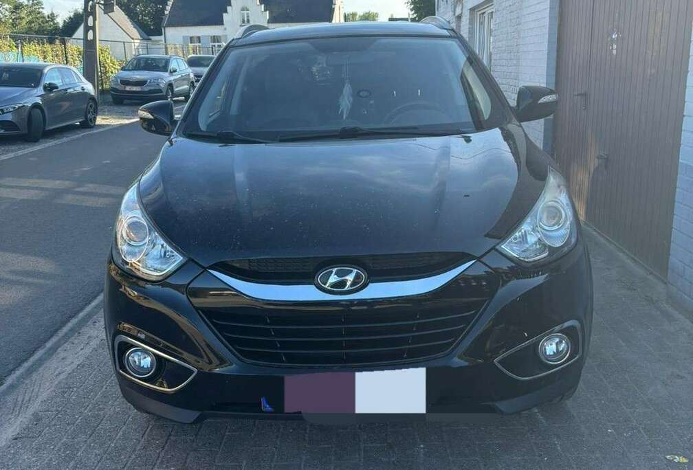 Hyundai 1.6 blue Style