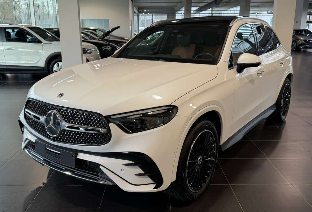 Mercedes-Benz e 4M Amg Panorama, Trekhaak, 360 Camera, ACC, Nigh