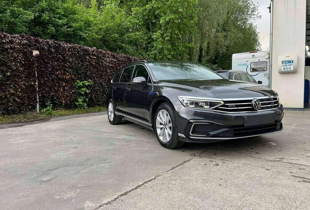 Volkswagen Passat GTE1.4 eHybrid PHEV Business DSG (EU6AP) (160 kW)
