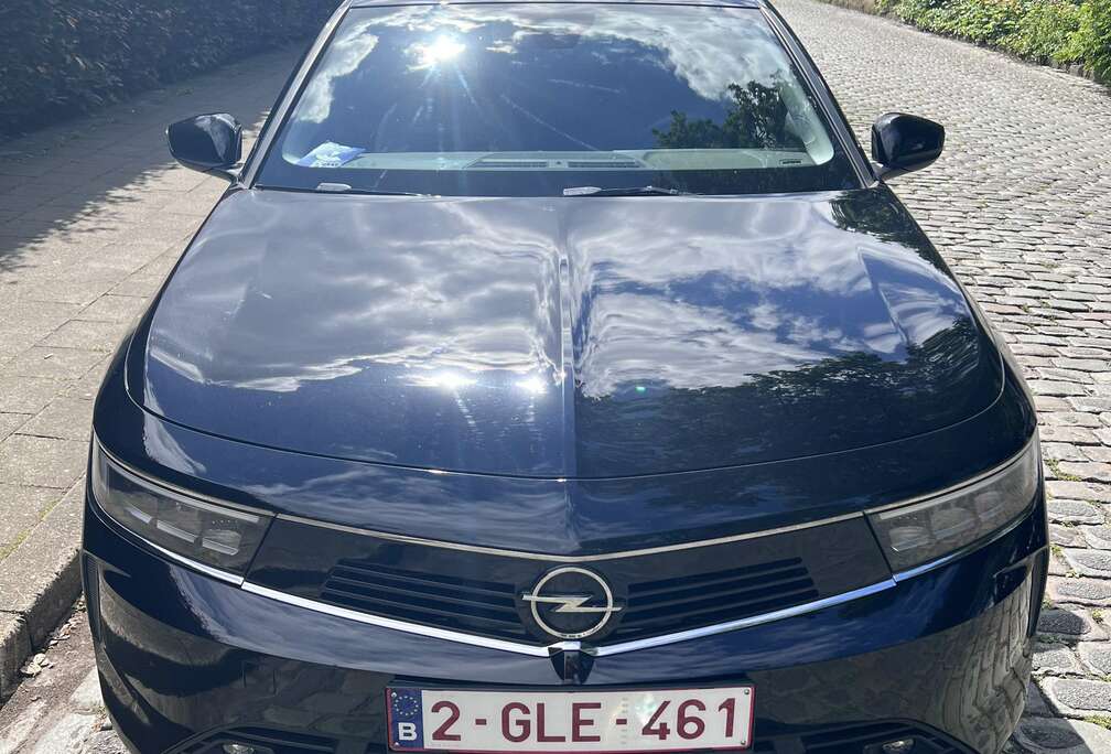 Opel PHEV 1.6 Turbo Business Edition S/S