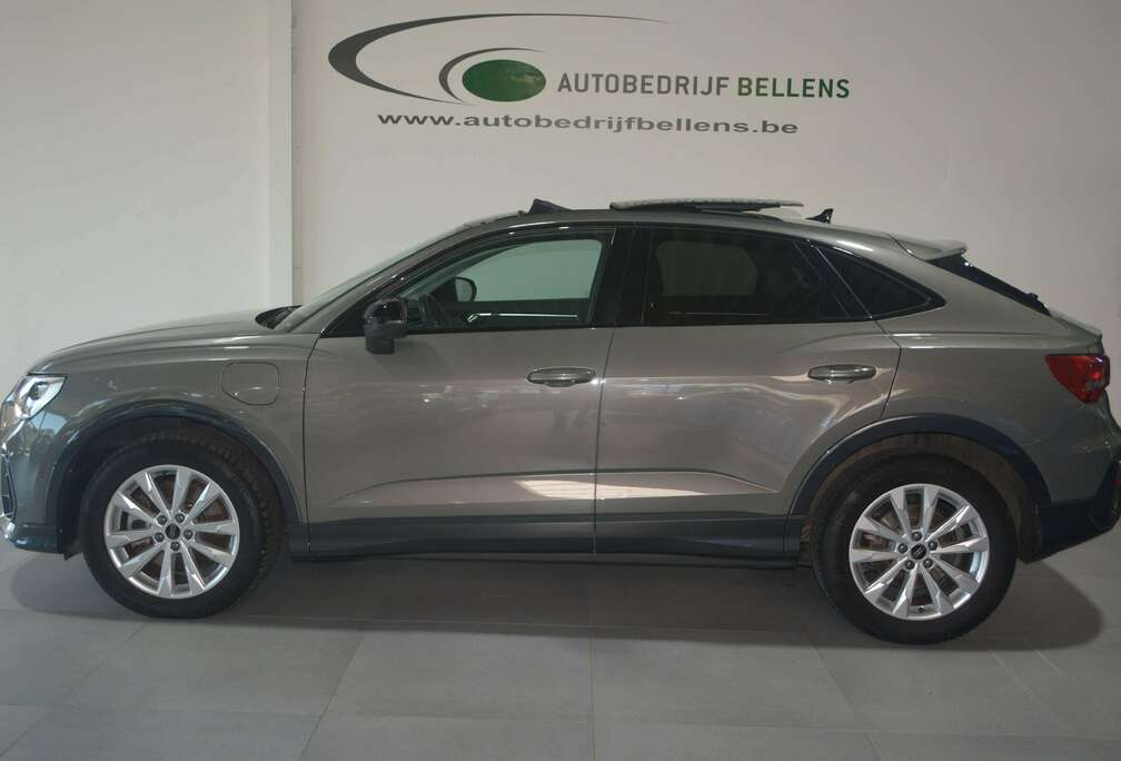 Audi Q3 Sportback PHEV  TFSIe S tronic  PLUG-IN HYBR./ LEDER / NAVI + CAMERA / PANORAMA / 24.700+ BTW