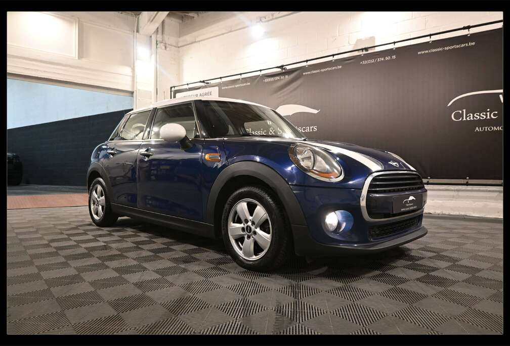 MINI 1.5 Cooper D  5 PORTES / 5 DEUREN / GPS NAVIGATION / BLUEOOTH / PDC !!