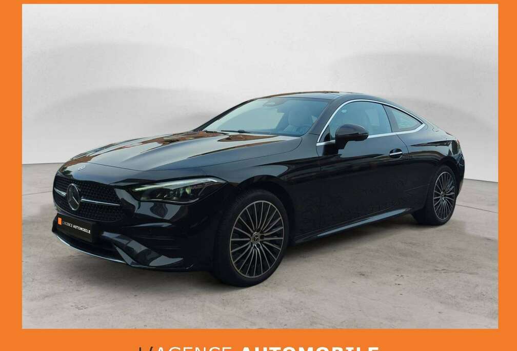 Mercedes-Benz Coupé 300 e PHEV AMG Line Garantie 12 à 36 Mois