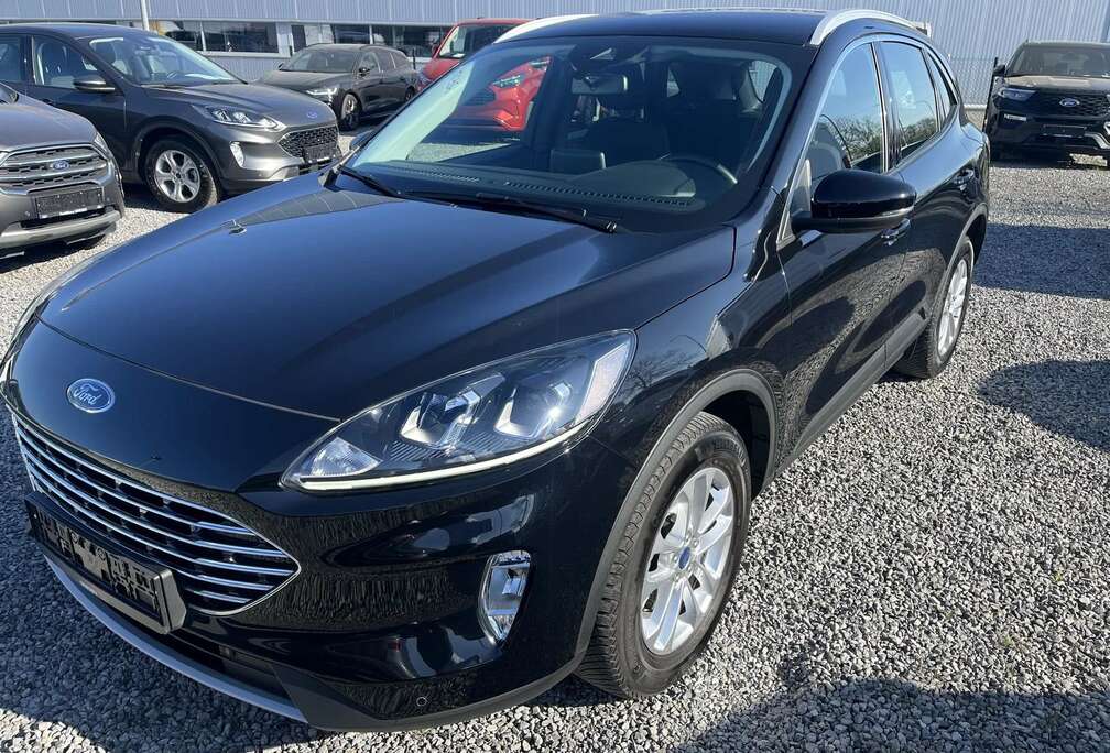 Ford Titanium 1.5i 120pk