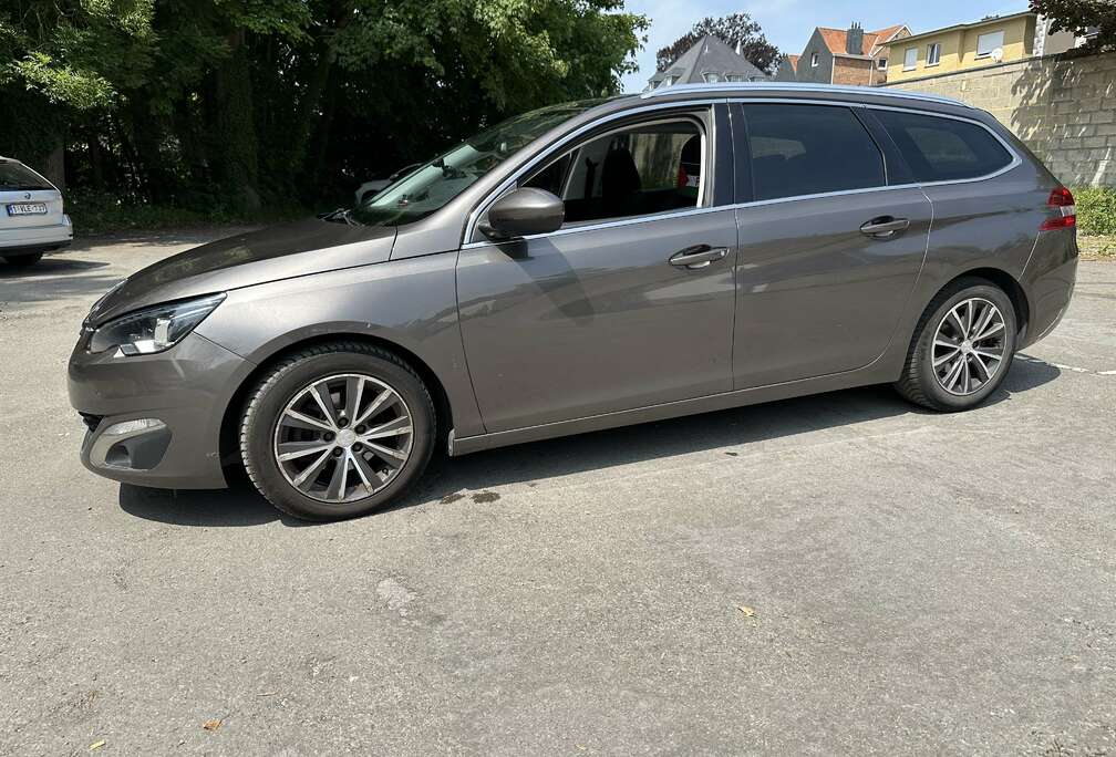 Peugeot SW BlueHDi 120 Stop & Start Active