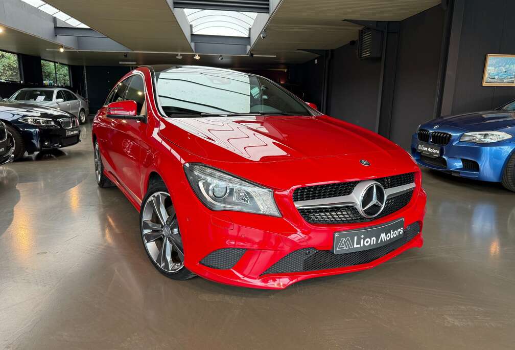 Mercedes-Benz d*4Matic*7G-DCT*AMG *PANO*NAVI*LEDER*CAMERA*VWARM