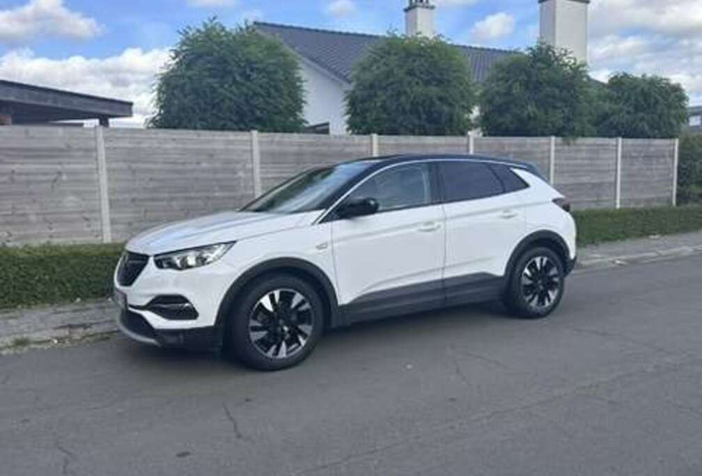 Opel Grandland X 1.2 Turbo ECOTEC Design Line S