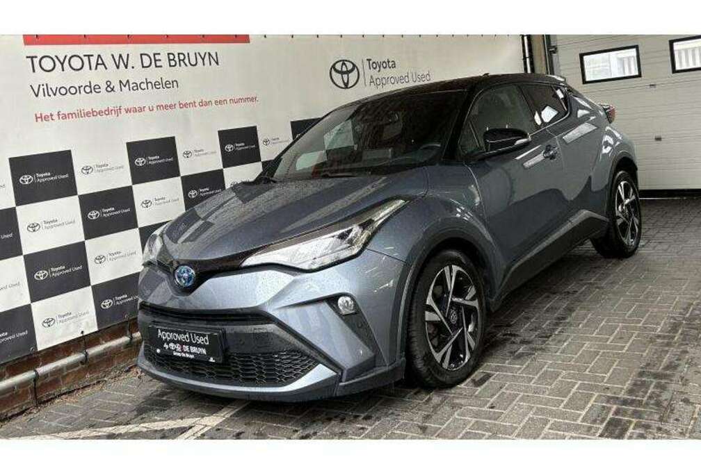 Toyota C-LUB Bi-Tone