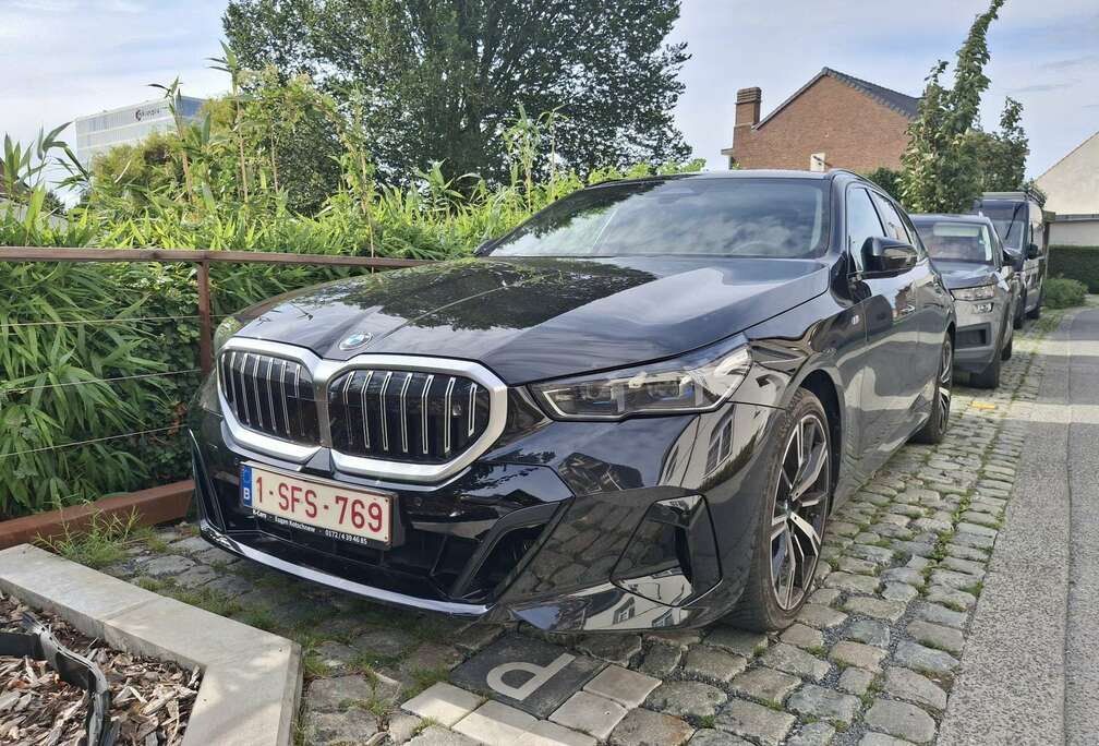 BMW Touring dXA