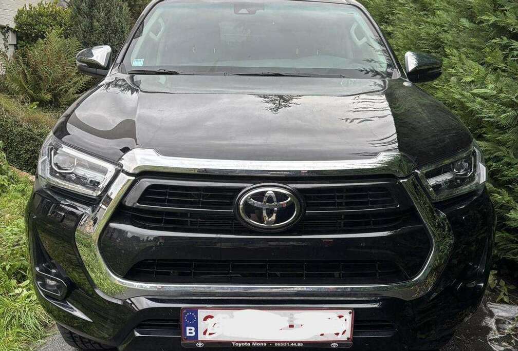 Toyota 2.8 D-4D 4WD Lounge