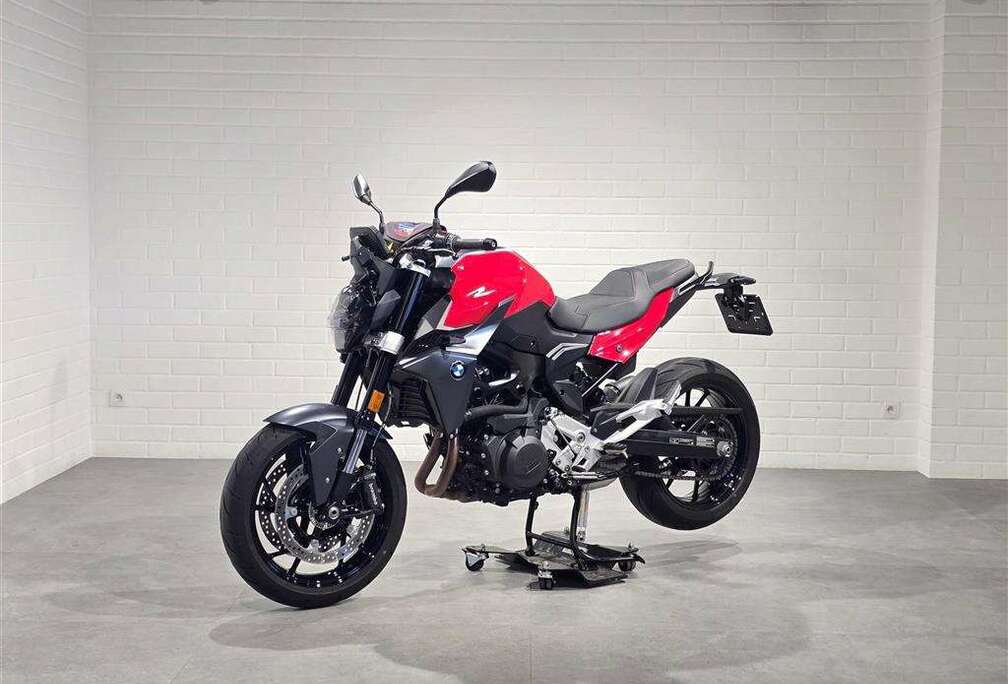 BMW 0