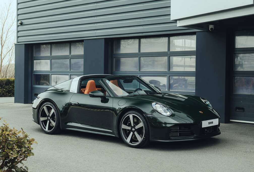 Porsche .2 Targa 4S  PTS  Matrix  18-way  360 ACC