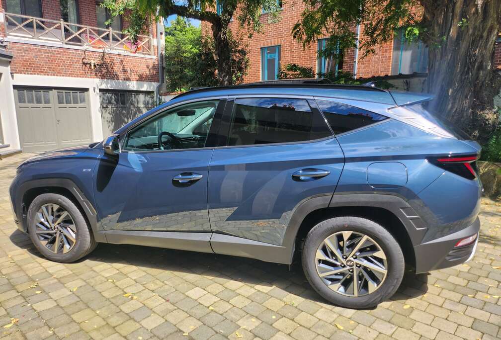 Hyundai 1.6 T-GDi MHEV Feel - Toit ouvrant  (3500 km)