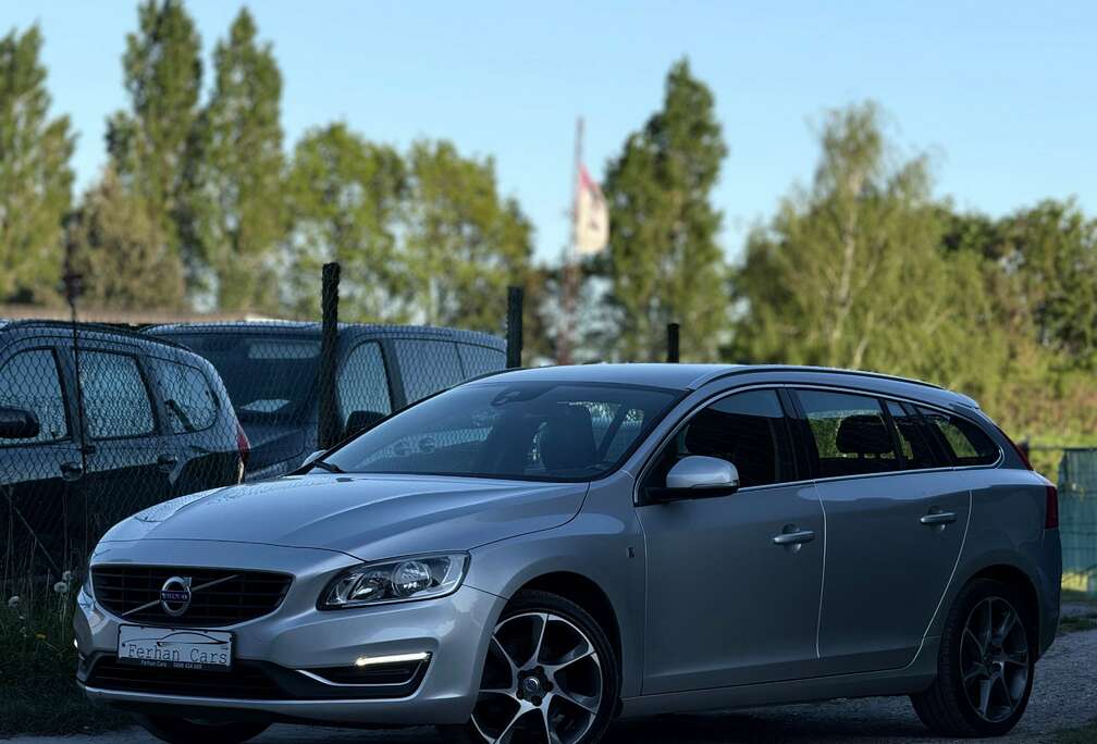 Volvo V60 2.0 D3 Ocean Race Automaat GPS  EUR6b