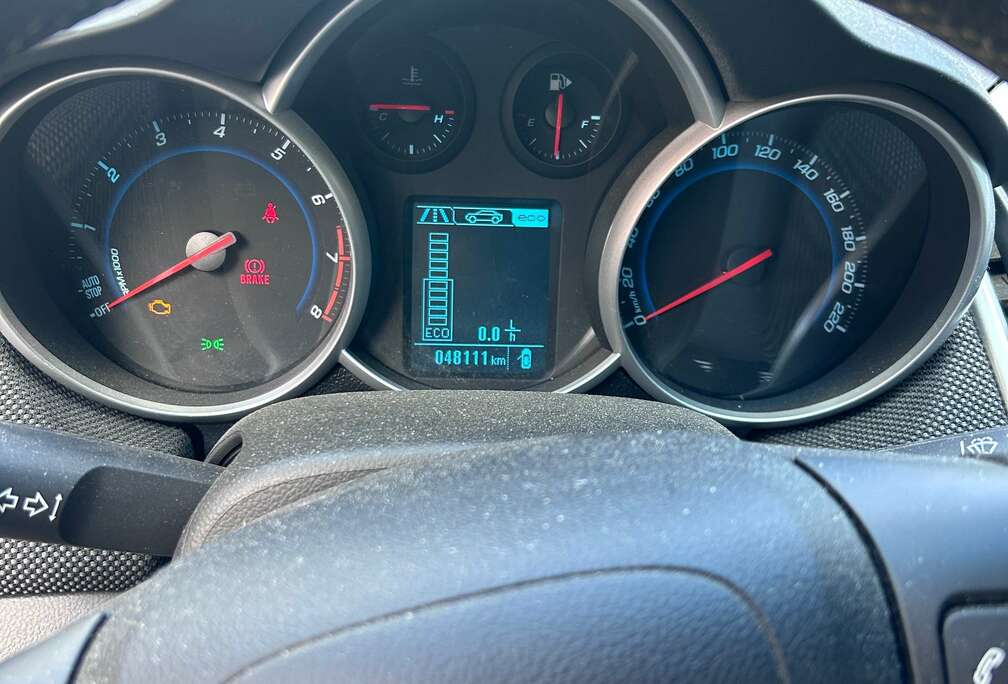 Chevrolet Cruze hatchback 1.4 Turbo LT Start