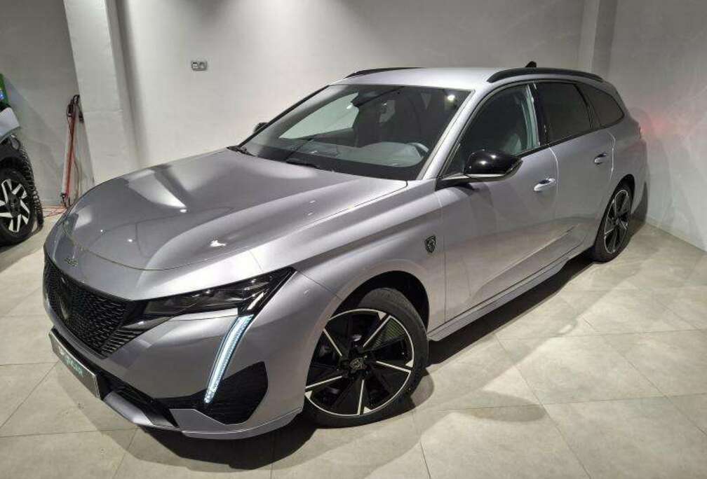 Peugeot GT - Camera - GPS - Verw zetel