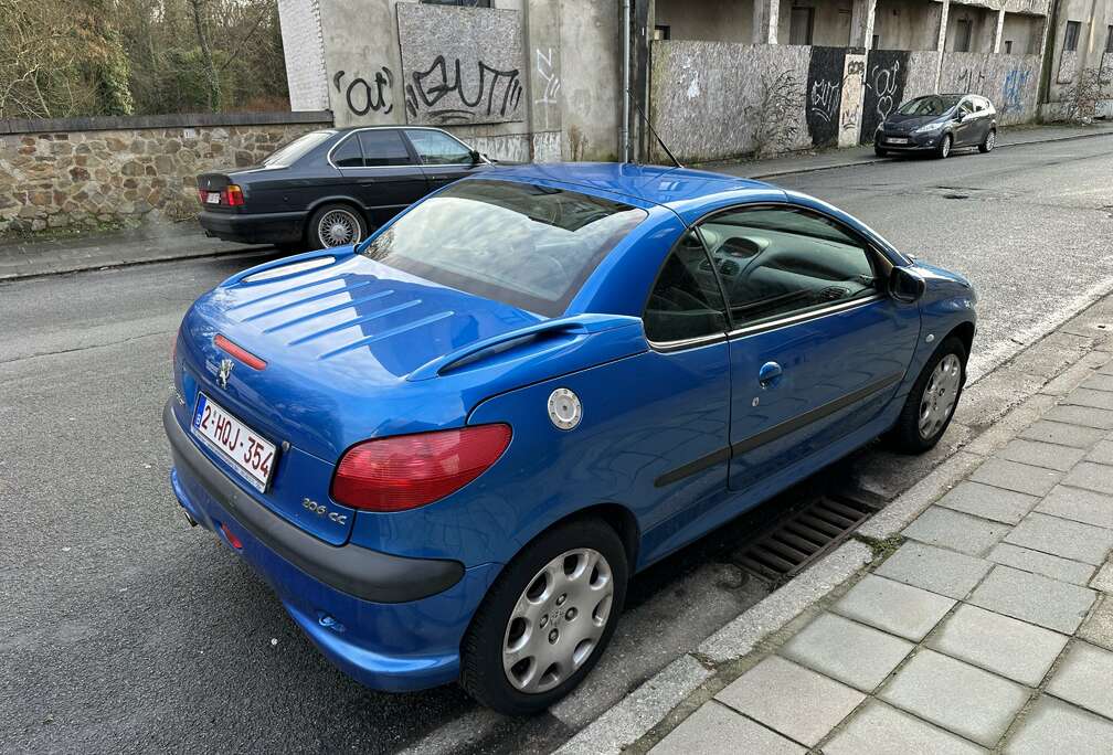 Peugeot 1.6i prête à immatriculer