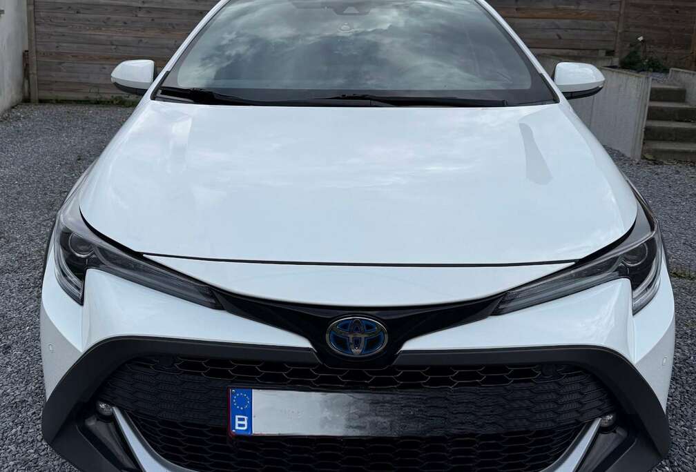 Toyota Corolla SW Hybrid 1.8 Trek e-CVT
