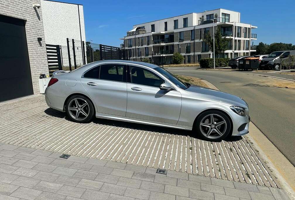 Mercedes-Benz C 180