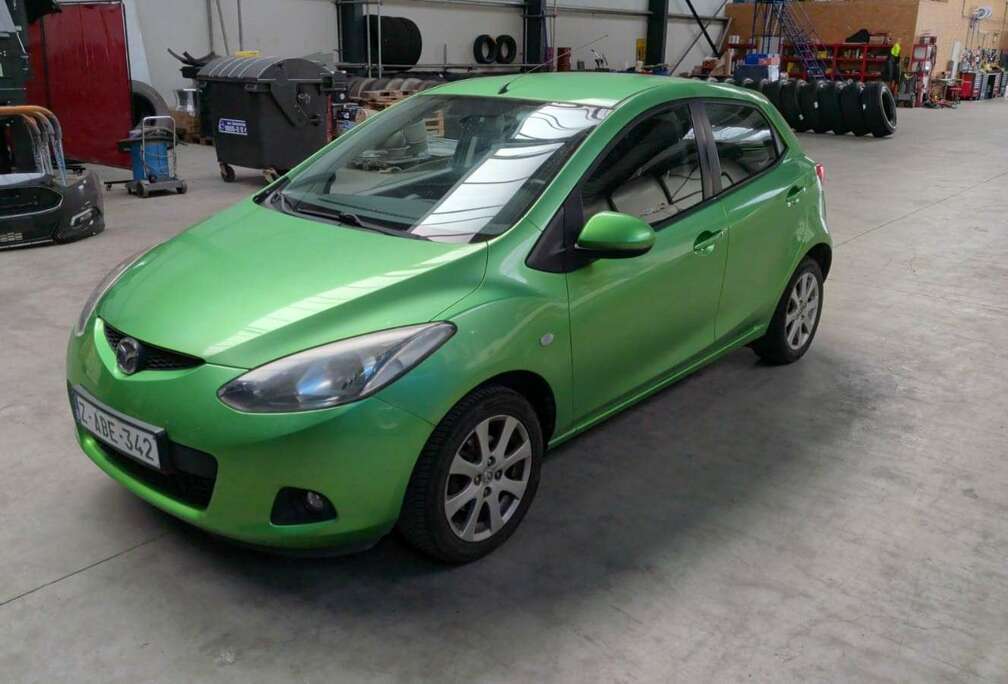 Mazda 1.3i marchand/export