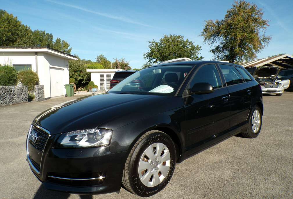 Audi A3 Sportback 1.6 TDi Aut Airco/Garantie/Gekeurd