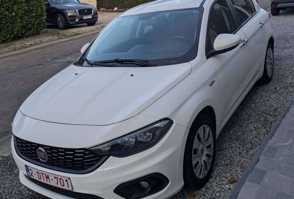 Fiat Tipo 1.4i Easy (EU6d-TEMP)