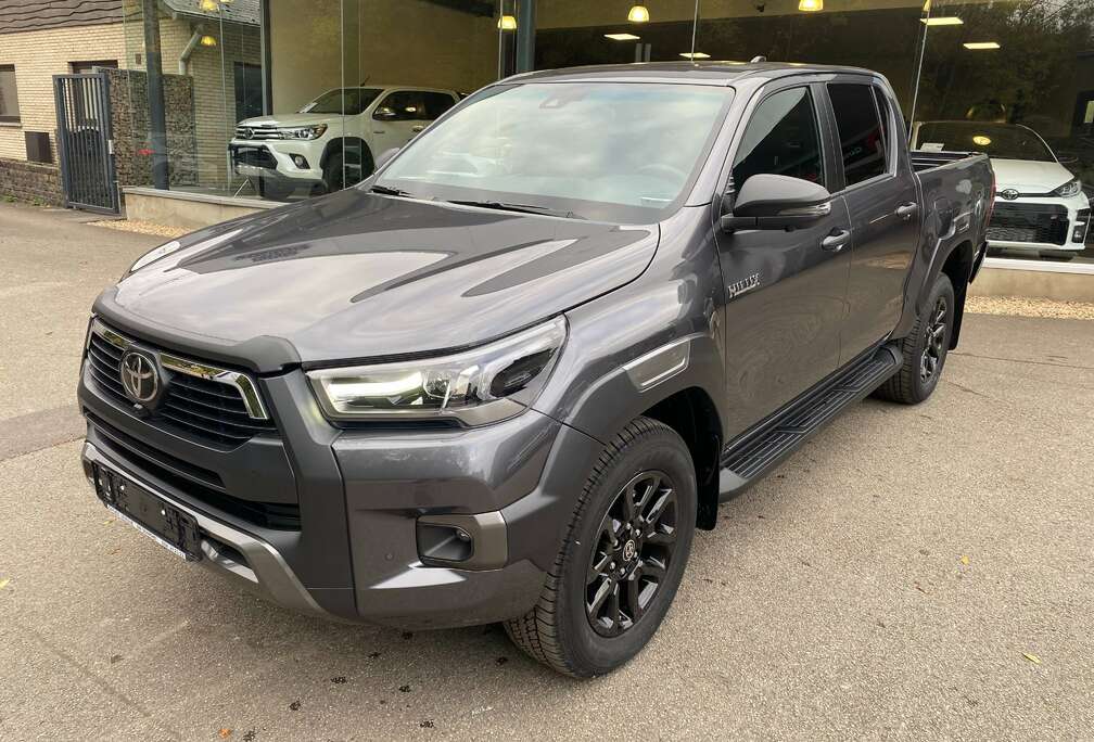 Toyota 2.8 D-4D 4WD Invincible