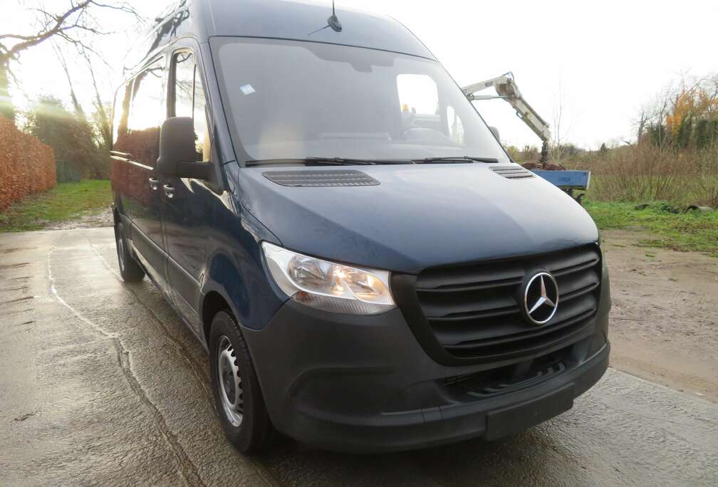 Mercedes-Benz 311CDi - FWD - A2H2