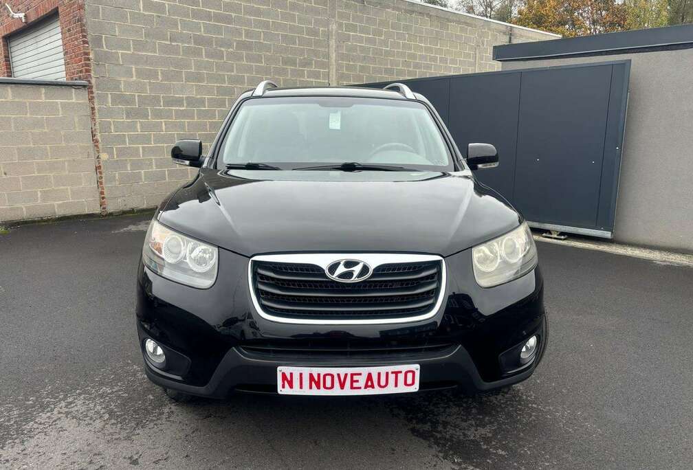 Hyundai 2.0d CRDi Executive 4WD*VERWAR&LEDER ZETEL PARKSEN