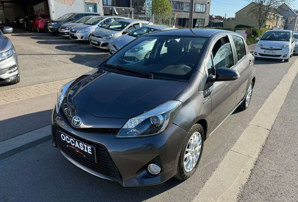 Toyota 1.5 hybride **12 M GARANTIE**