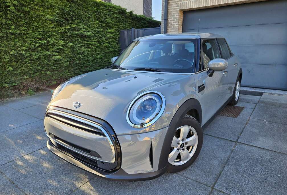 MINI 1.5 // NAVIGATION / CRUISE / LED / *TOP DEAL*